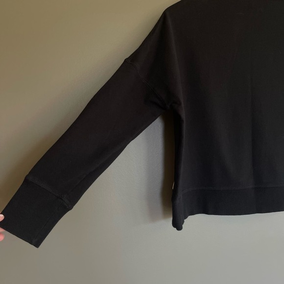 Vuori Cleo Sweatshirt Black Funnelneck Size Small Casual Comfortable Athletic - Picture 15 of 16